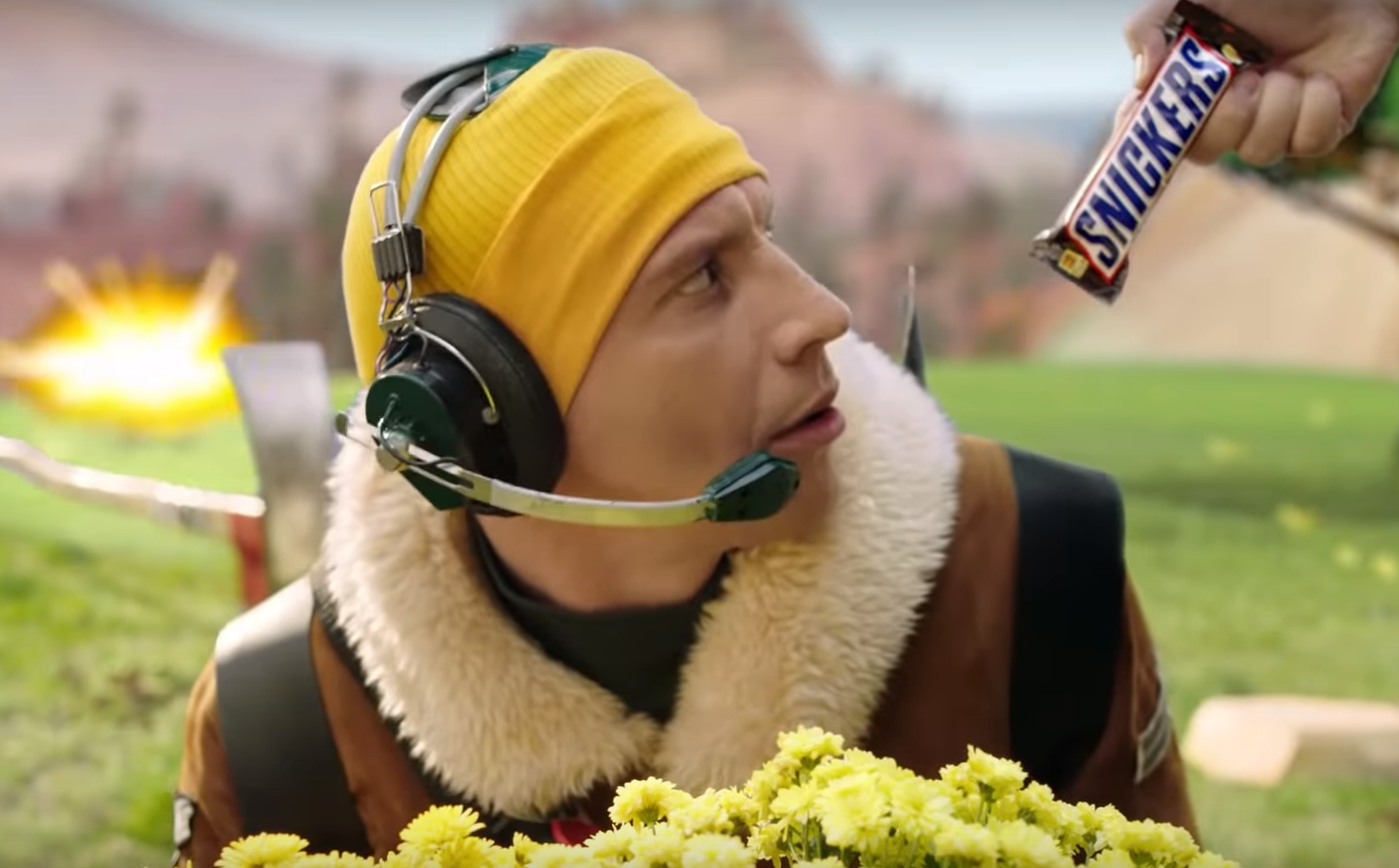 BBDO Moscow и SNICKERS спасли геймеров от голода