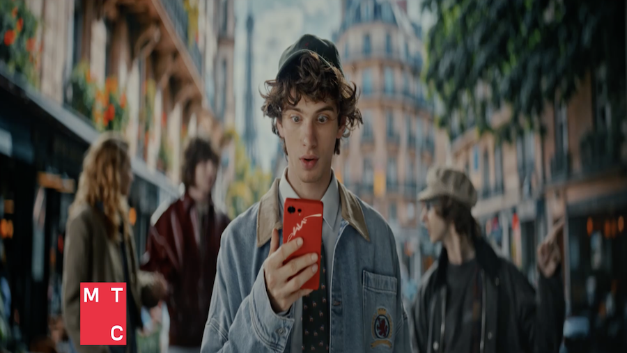 Марк Эйдельштейн в новой рекламе МТС показал, как успеть больше